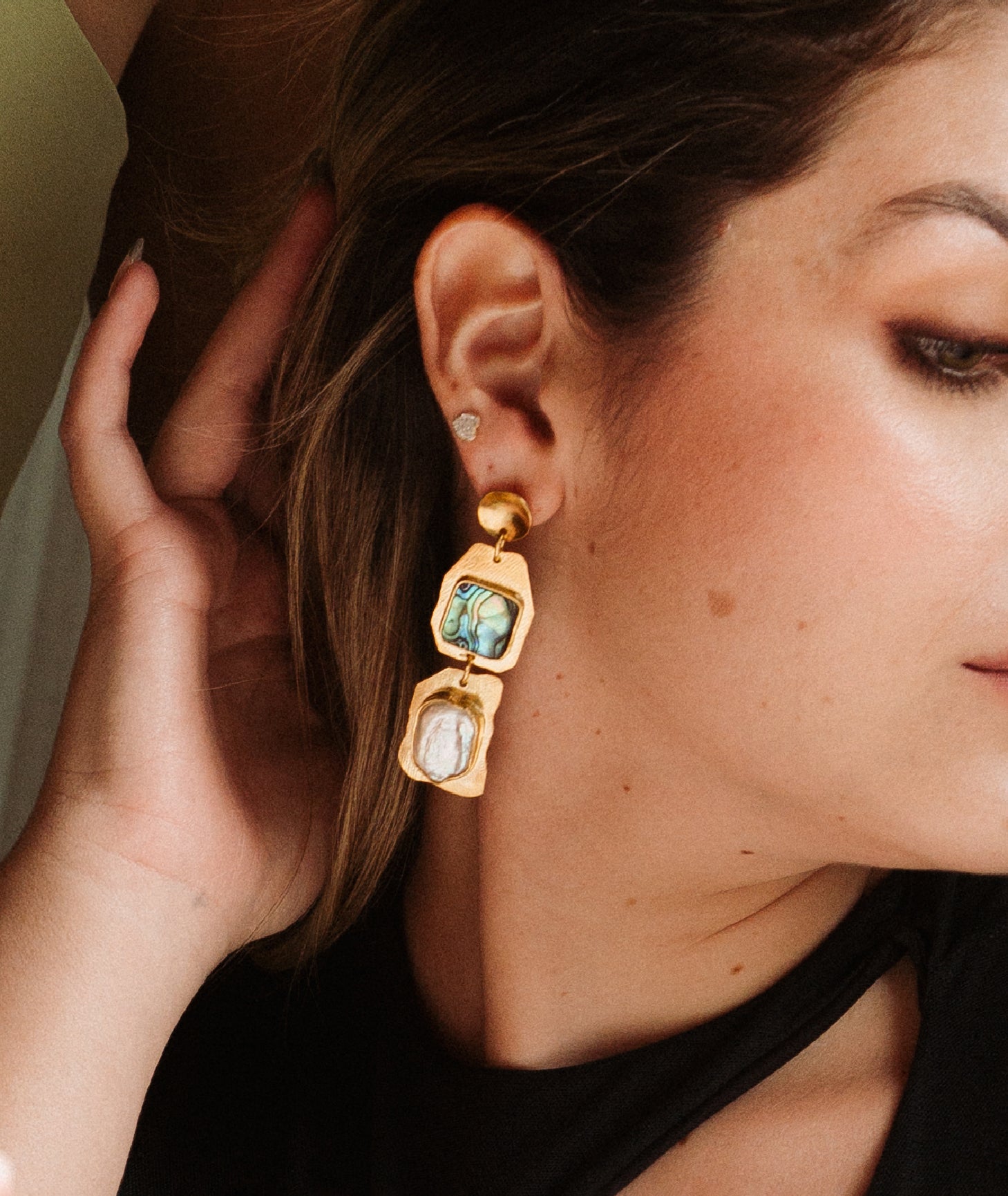 GREEN PEARL EARRINGS LIMITED EDITION