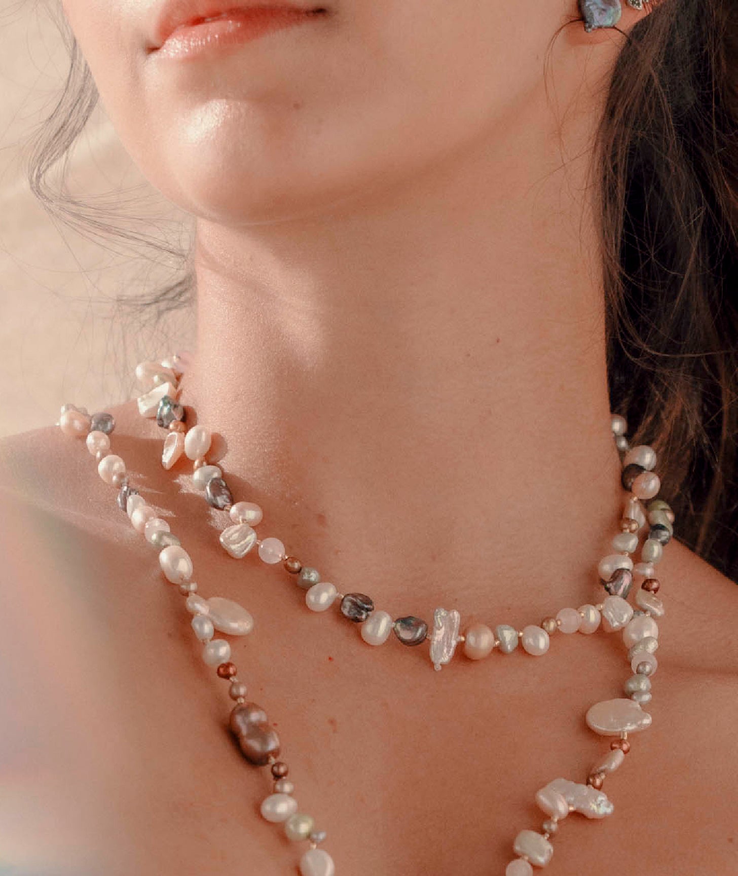 Velvet choker