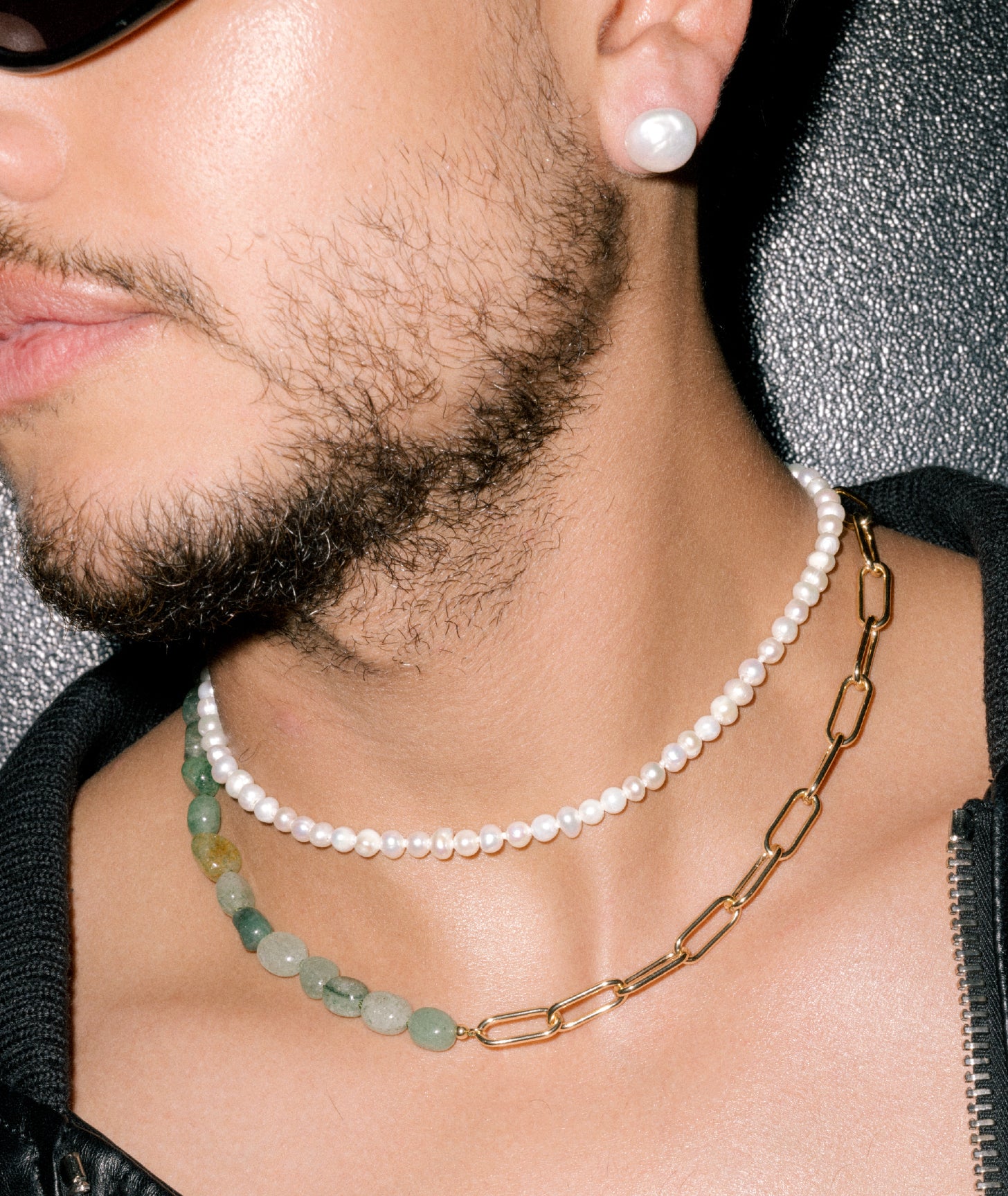 White Pearls Choker